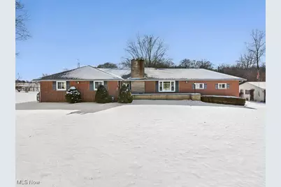 14580 Cenfield Street NE, Alliance, OH 44601 - Photo 1