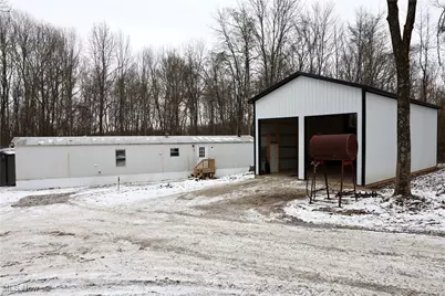 29311 Rabbit Ridge Rd, Howard, OH 43028 - Photo 1