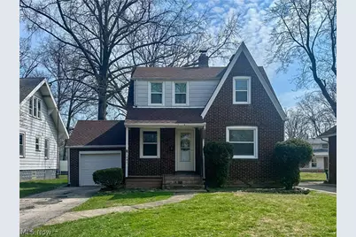 1087 Perkinswood Boulevard SE, Warren, OH 44484 - Photo 1