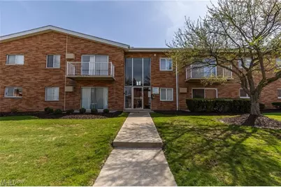 501 Tollis Parkway, Grandview Heights, OH 44147 - Photo 1