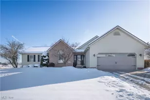 789 Meadow View Dr NW, Canal Fulton, OH 44614 - Photo 1