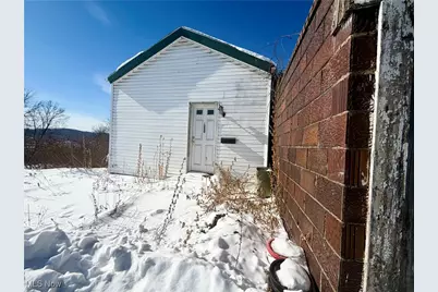 520 Stone Blvd, Wheeling, WV 26003 - Photo 1
