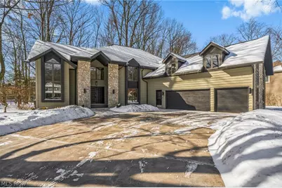 31129 Huntington Woods Parkway, Bay Village, OH 44140 - Photo 1