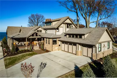 17788 Edgewater Drive, Oakwood, OH 44107 - Photo 1