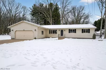 4586 Everhart Drive, Green, OH 44720 - Photo 1