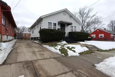 982 Merton Avenue, Akron, OH 44306 - Photo 1