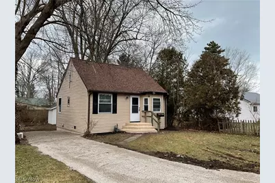1432 Hazel Avenue, Madison, OH 44057 - Photo 1