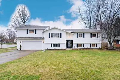 5642 Grand Place, Willoughby, OH 44094 - Photo 1