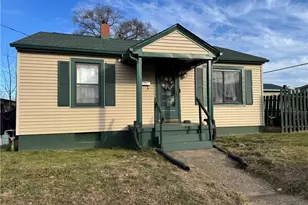 1096 Sevall St, Zanesville, OH 43701 - Photo 1