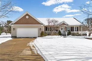 7020 Sweetwater Rd NE, Canton, OH 44721 - Photo 1