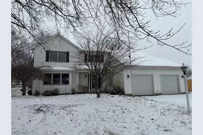 749 Regina Drive, Vermilion, OH 44089 - Photo 1