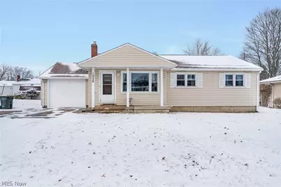 1928 Palo Verde Drive, Youngstown, OH 44514 - Photo 1
