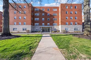 18975 Van Aken Blvd, Huber Heights, OH 44122 - Photo 1