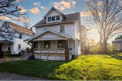 557 Wildwood Avenue, Akron, OH 44320 - Photo 1