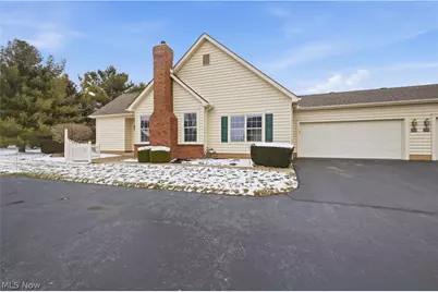 246 Village Court, Columbiana, OH 44408 - Photo 1