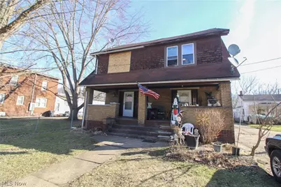 2226 Mahoning Avenue, Warren, OH 44483 - Photo 1