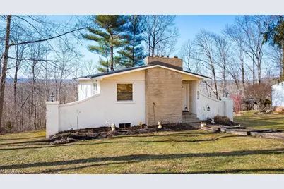 8010 Lakeview Drive, Nashport, OH 43830 - Photo 1
