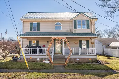 335 High Street SW, Carrollton, OH 44615 - Photo 1