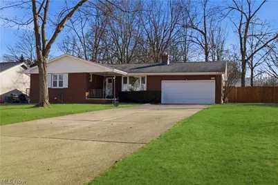 1853 Lancaster Drive, Youngstown, OH 44511 - Photo 1