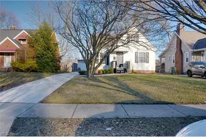 411 E 270th Street, Euclid, OH 44132 - Photo 1