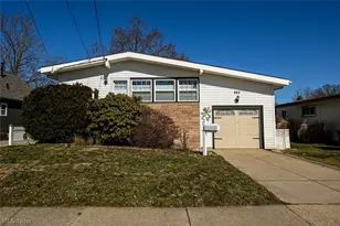 963 Winston St, Akron, OH 44314 - Photo 1