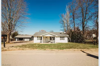 901 56th Street, Vienna, WV 26105 - Photo 1
