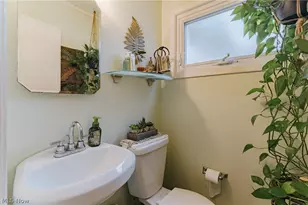 6746 Edgemoor Ave, Solon, OH 44139 - Photo 16