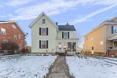 1221 North Avenue NE, Massillon, OH 44646 - Photo 1