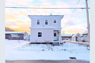 117 N Market Street, Waynesburg, OH 44688 - Photo 1