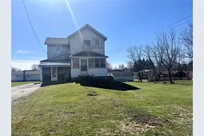 667 Hyatt Ave., Campbell, OH 44405 - Photo 1