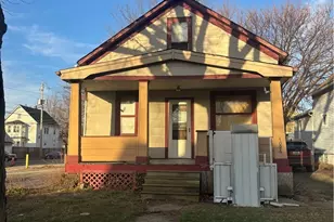 4096 E 66th St, Loveland, OH 44105 - Photo 1