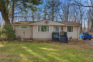 2380 Igleheart Rd, Akron, OH 44312 - Photo 1