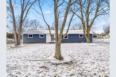 2465 Meadowside Street NW, Massillon, OH 44647 - Photo 1