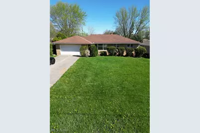 333 E Ridgewood Drive, Green Hills, OH 44131 - Photo 1