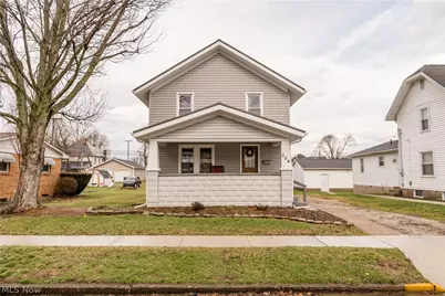 304 E Russell Avenue, West Lafayette, OH 43845 - Photo 1