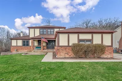 5810 Ely Vista Drive, Parma, OH 44129 - Photo 1
