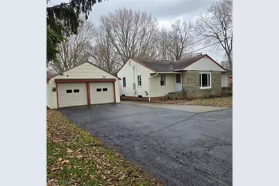 38700 Johnnycake Ridge Road, Willoughby, OH 44094 - Photo 1