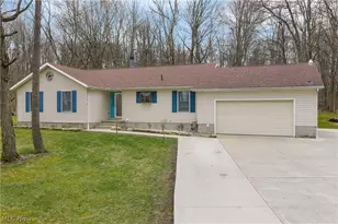 528 E Howe Rd, Tallmadge, OH 44278 - Photo 1