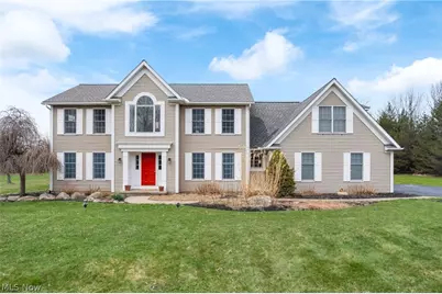 10075 Waterford Trail, Chagrin Falls, OH 44023 - Photo 1