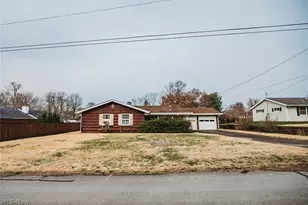 203 Clark Dr, Marietta, OH 45750 - Photo 1