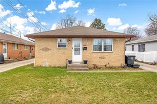 590 & 592 Herbert Rd, Akron, OH 44312 - Photo 1