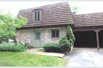 200 Granger Road #11, Medina, OH 44256 - Photo 1