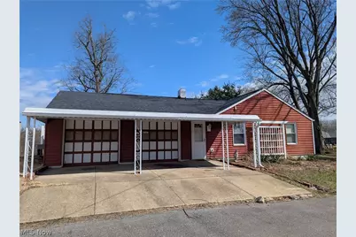 686 Portage Lakes Drive, Akron, OH 44319 - Photo 1