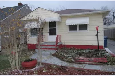 4407 Woodway Avenue, Parma, OH 44134 - Photo 1