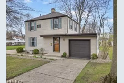 214 Westland Avenue NW, Massillon, OH 44646 - Photo 1
