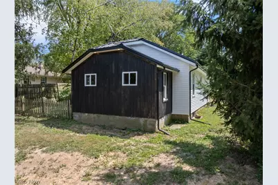 2430 S Columbus Road, Wooster, OH 44691 - Photo 1