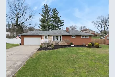 3335 Meadowwood Street NW, Massillon, OH 44646 - Photo 1