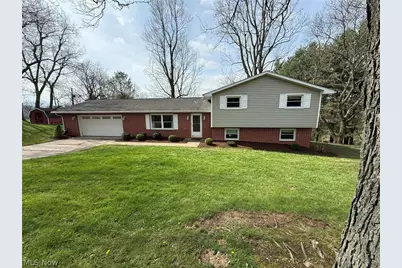 3135 Circleview Drive NW, Dover, OH 44622 - Photo 1