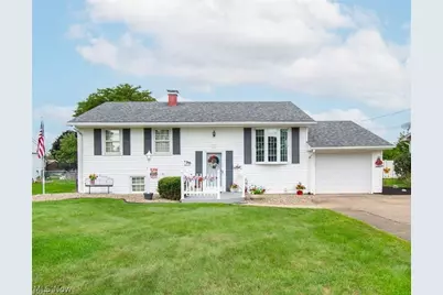5652 Baylor Avenue, Austintown, OH 44515 - Photo 1