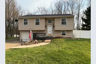 2213 Oak Avenue SE, Massillon, OH 44646 - Photo 1